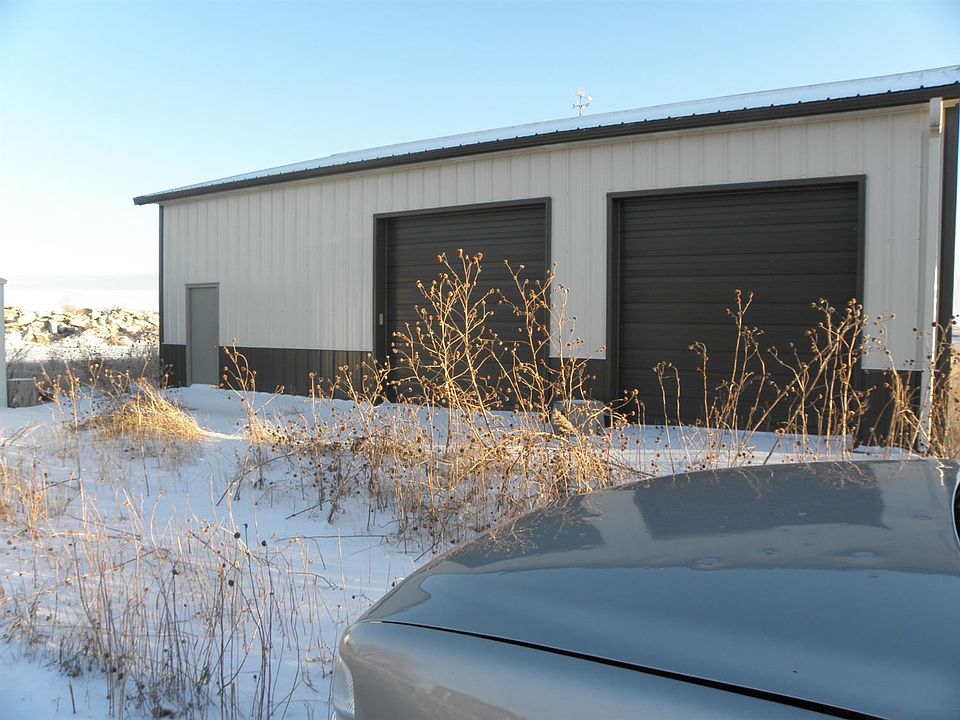 2nd image of 107 Western Ave