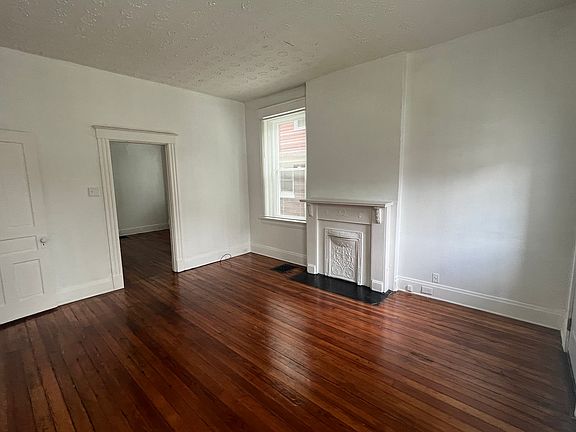 5th image of 1837 Tilden Ave APT 2