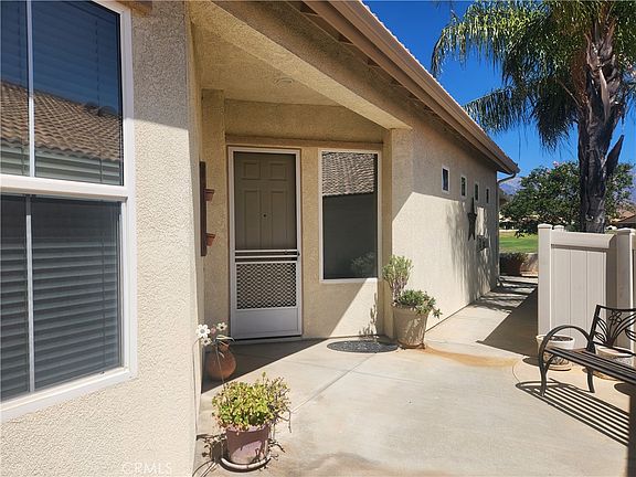 3rd image of 4968 Oakhurst Ave