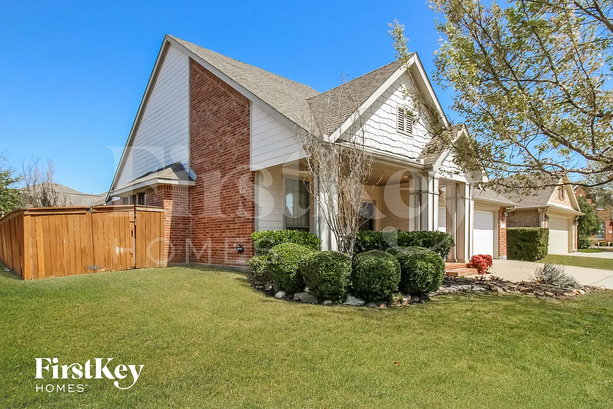 Building Photo - 9752 Forney Trl