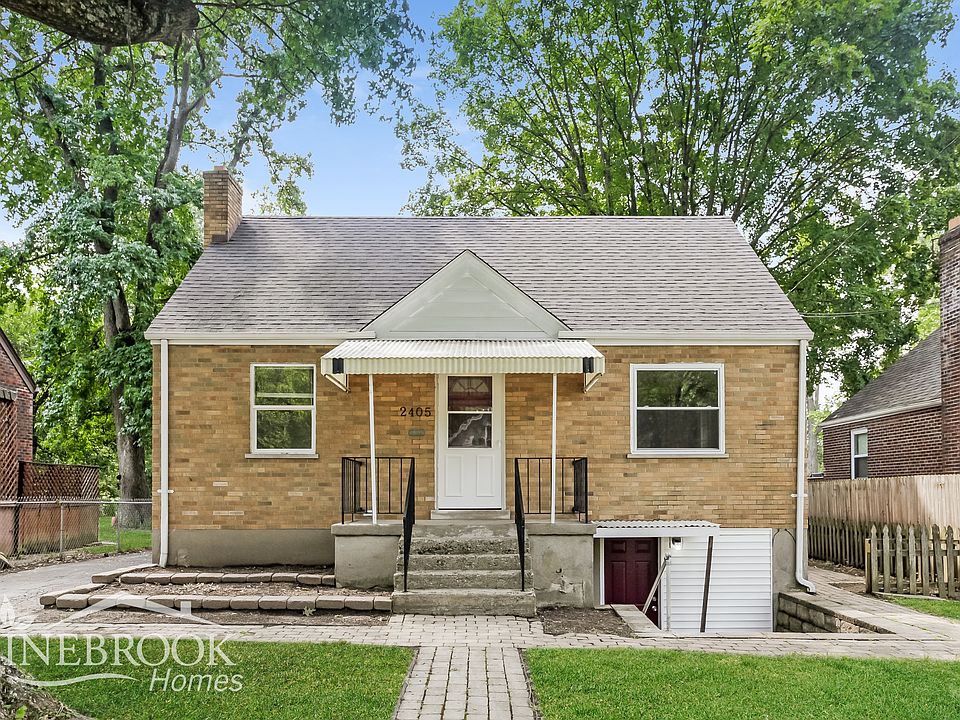 1st image of 2405 Golf Dr