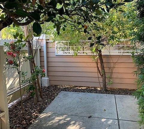 4th image of 444 San Antonio Rd APT 8A