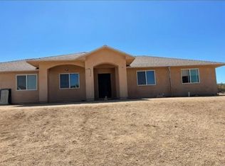 9568 Pumalo Ave, Lucerne Valley, CA 92356