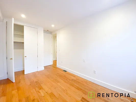 Rented by Rentopia | media 10