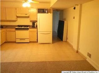 95 Highland Rd, Staten Island, NY 10308