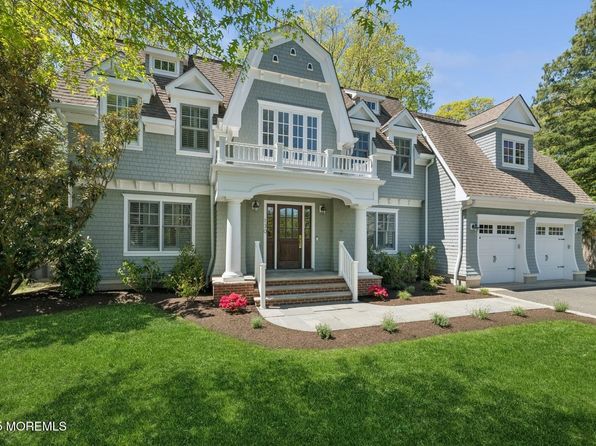 130 Oak Place, Fair Haven, NJ 07704
