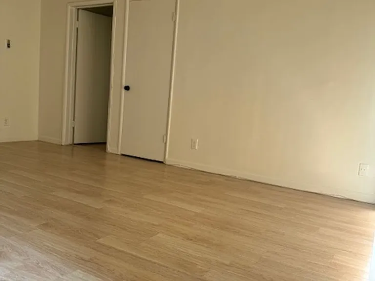 6333 Bright Ave #1E — Photo 11