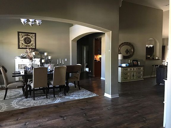 4th image of 664 N Sundance Dr