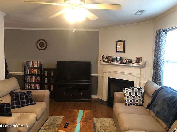 4th image of 3949 Sterling Pointe Drive #Bbb1