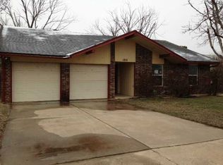 1801 SE 9th St, Moore, OK 73160