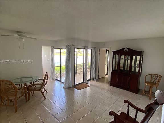 4th image of 1041 Jefferson Dr #1041G