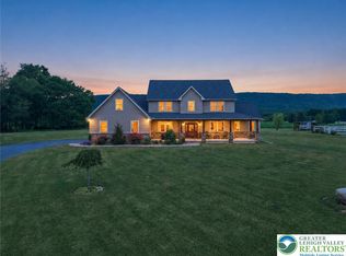 1203 N Cottonwood Rd, Danielsville, PA 18038