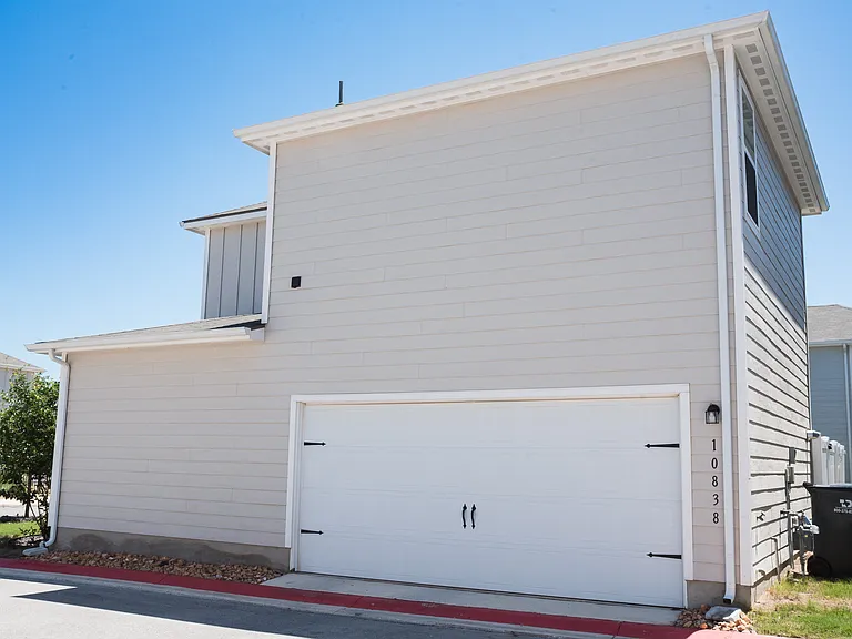 10838 Emerick St — Photo 13