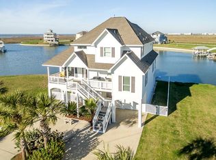 4111 Bluewing Teal Ct, Galveston, TX 77554