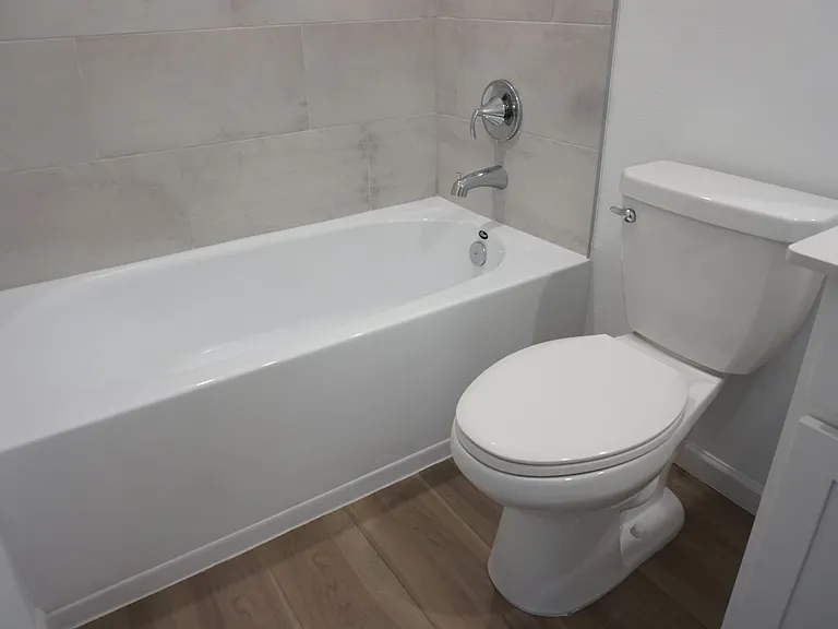 6095 Falcon Gate Ln — Photo 14