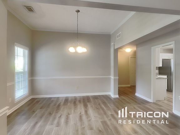 5th image of 4108 Lake Summit Ct