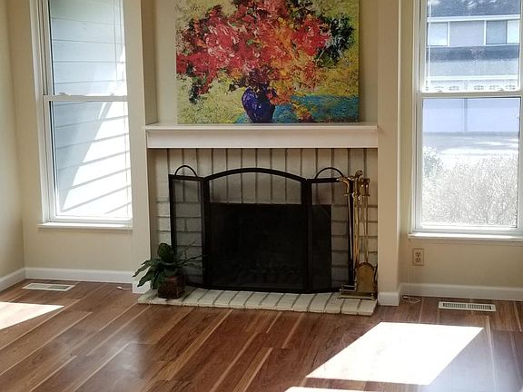 2nd image of 8704 NE 144th St