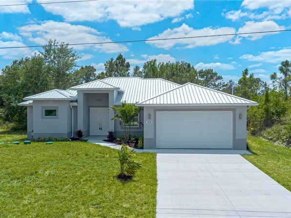 438 Raymer St, Lehigh Acres, FL 33974
