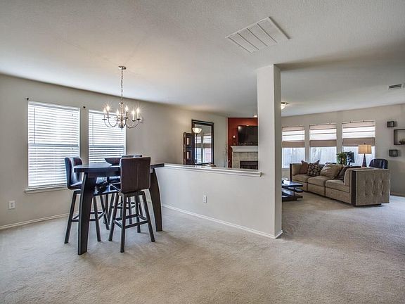 5th image of 1108 Mockingbird Dr