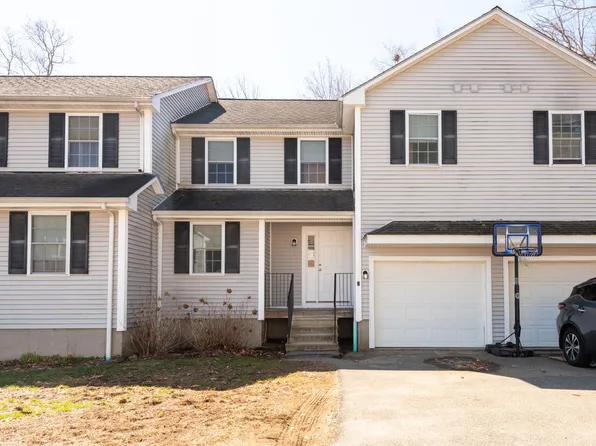 40 Rosewood Dr #40, Ipswich, MA 01938
