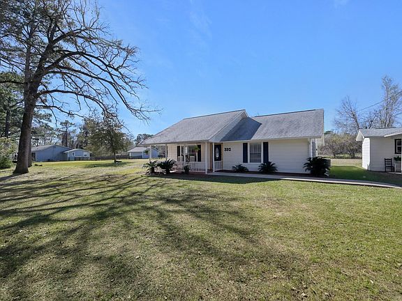 4th image of 392 Timber Bay Dr