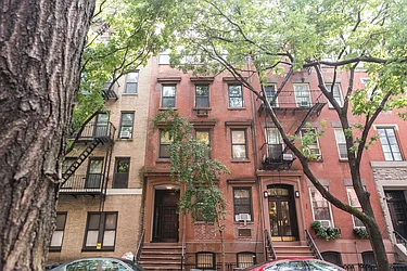 348 West 21st Street in Chelsea