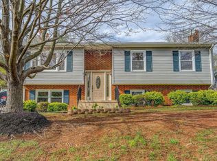 673 Missimer Ln, Vinton, VA 24179