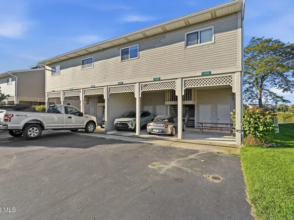 6418 N Harris Harbor Dr, Oak Harbor, OH 43449