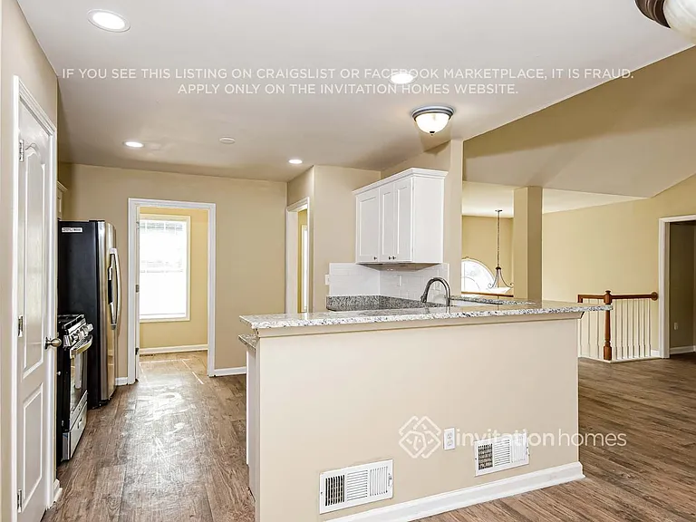 186 Sandstone Pl — Photo 9