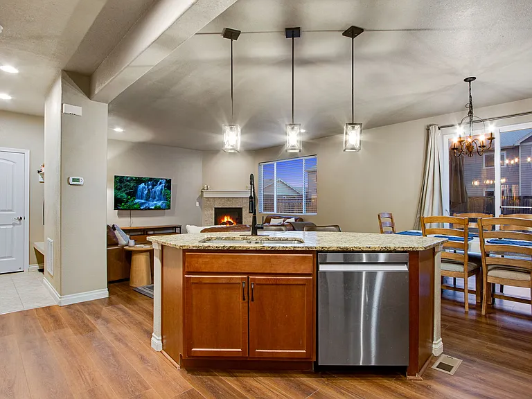 2274 Adobe Dr — Photo 13
