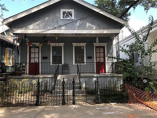 1st image of 919 Louisiana Ave