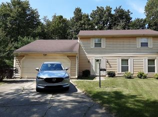 9730 Pinto Ln, Fort Wayne, IN 46804