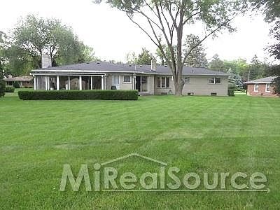 2nd image of 4956 Brunswick Dr