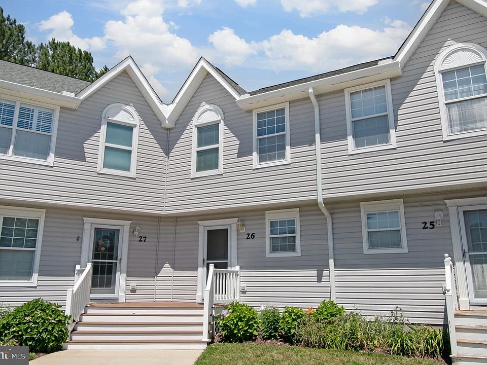 1st image of 38180 Beachwood Ct Unit 26