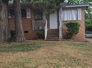 1803 Darbrook Dr, Charlotte, NC 28205