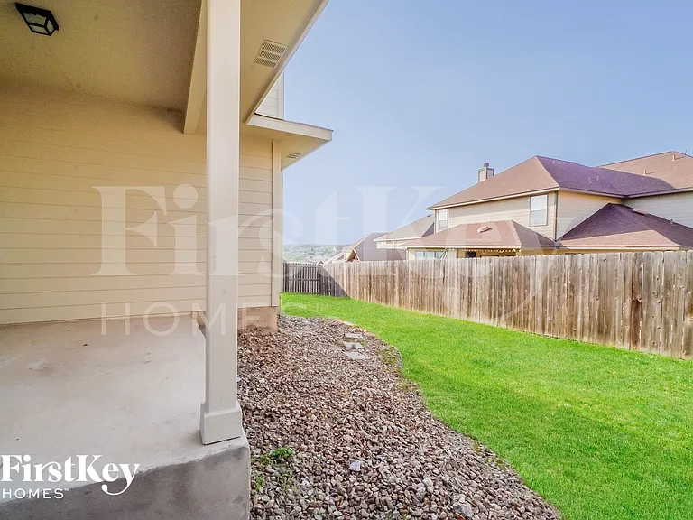 24014 Buckthorn Pass — Photo 14