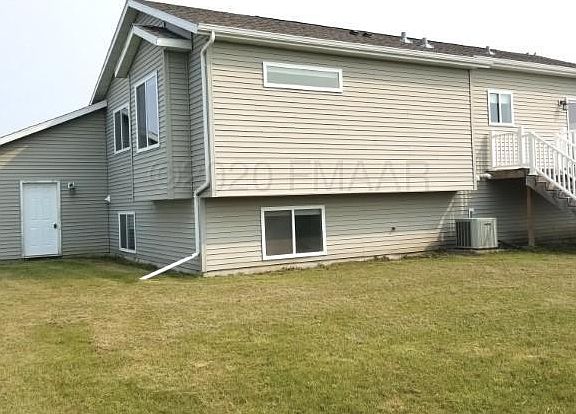 4th image of 1567 35th Ave S