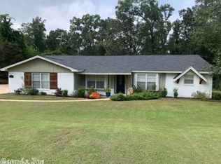 211 Caddo Dr, Atlanta, TX 75551