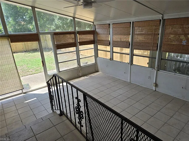 646 Roland Dr — Photo 17