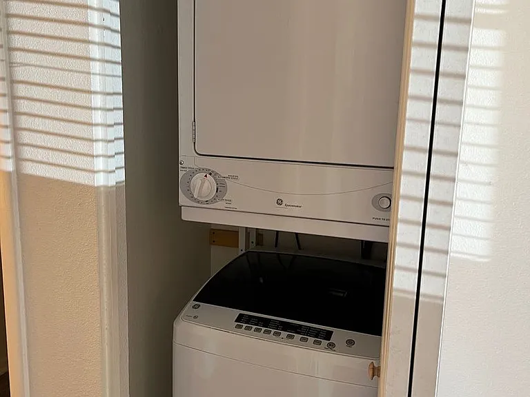 Shadowbrook Apartments-Scenic Living in Sedona — Photo 18