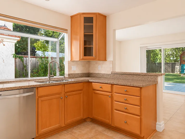 4345 Willow Glen St — Photo 52