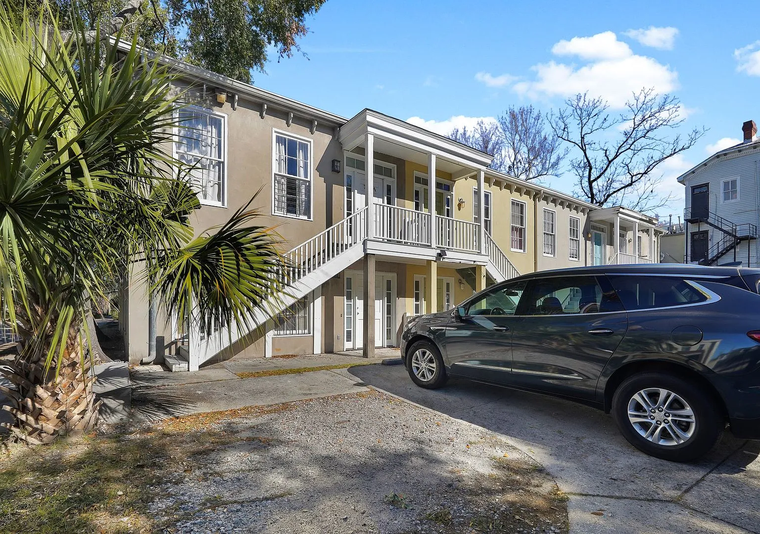 702 Tattnall St — Photo 2