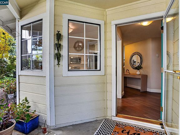 5th image of 1035 Pinehurst Ct