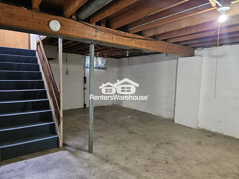 3310 SE 5th St — Photo 10