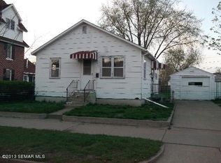 520 E 12th St, Winona, MN 55987