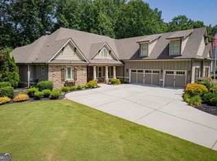 310 Peninsula Dr, Newnan, GA 30263