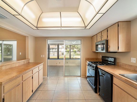 3rd image of 10744 Lazy Lake Dr