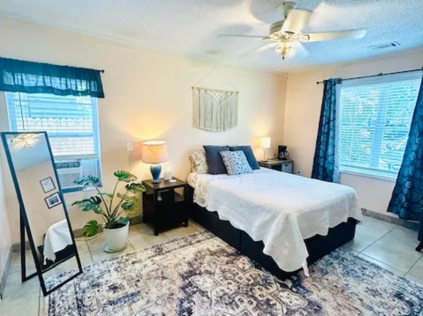 822 Corral Dr, Charleston, SC 29414