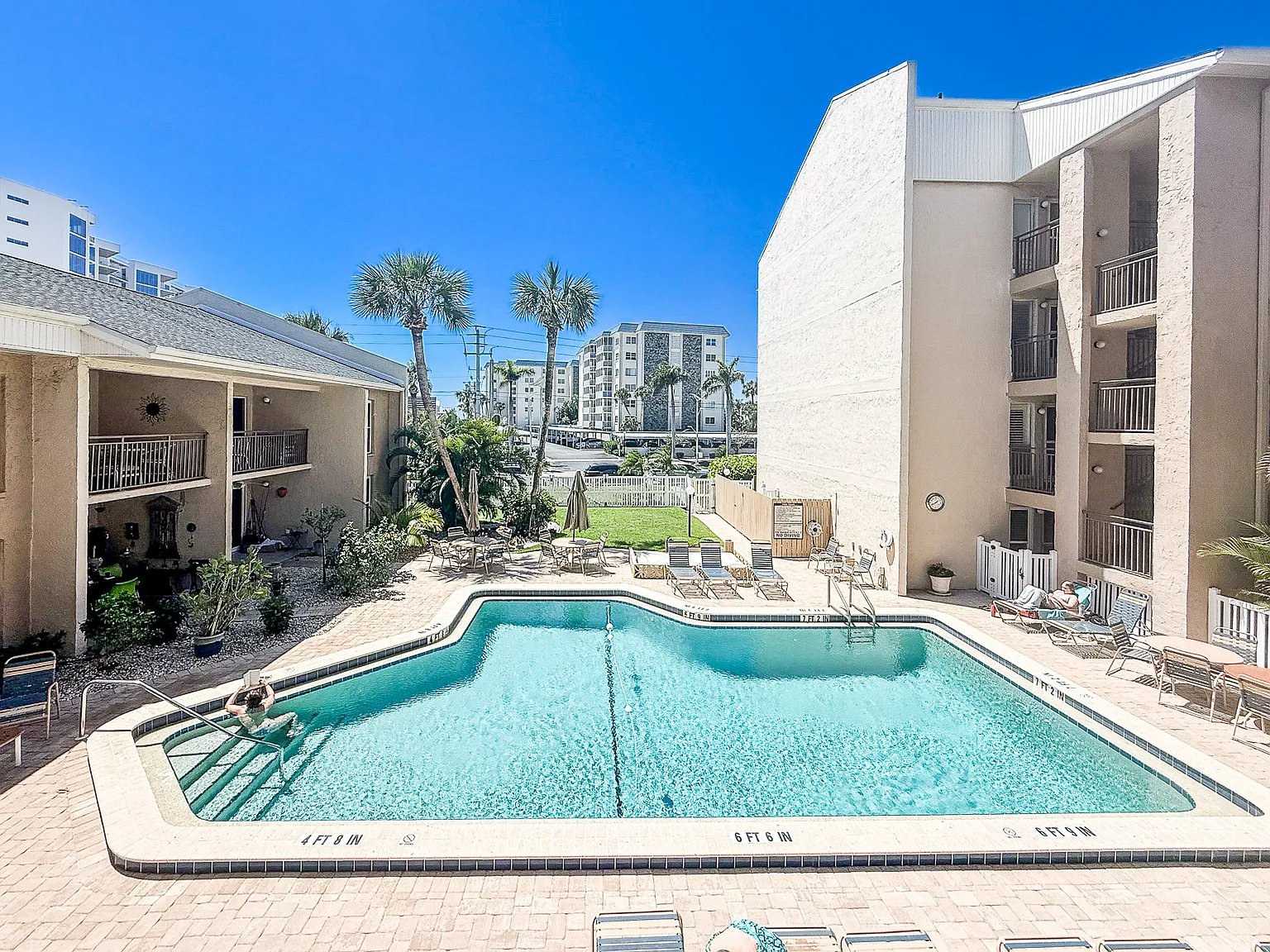 1 bed, 756 sqft, $5,000 — Photo 3