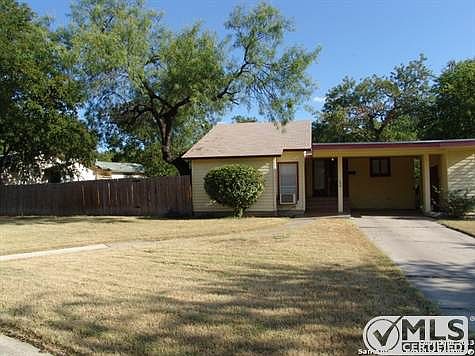 1st image of 140 Placid Dr #1